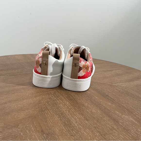 Ted Baker Women's Alison Sneaker - Picture 9 of 9